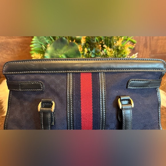 ⛔️SOLD ⛔️Authentic gucci blue navy - Picture 13 of 17